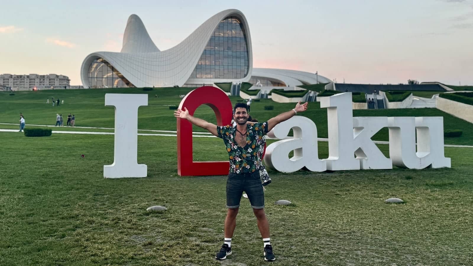 Stefan in front of the I Love Baku sign in front of the Heydar Aliyev Centre.