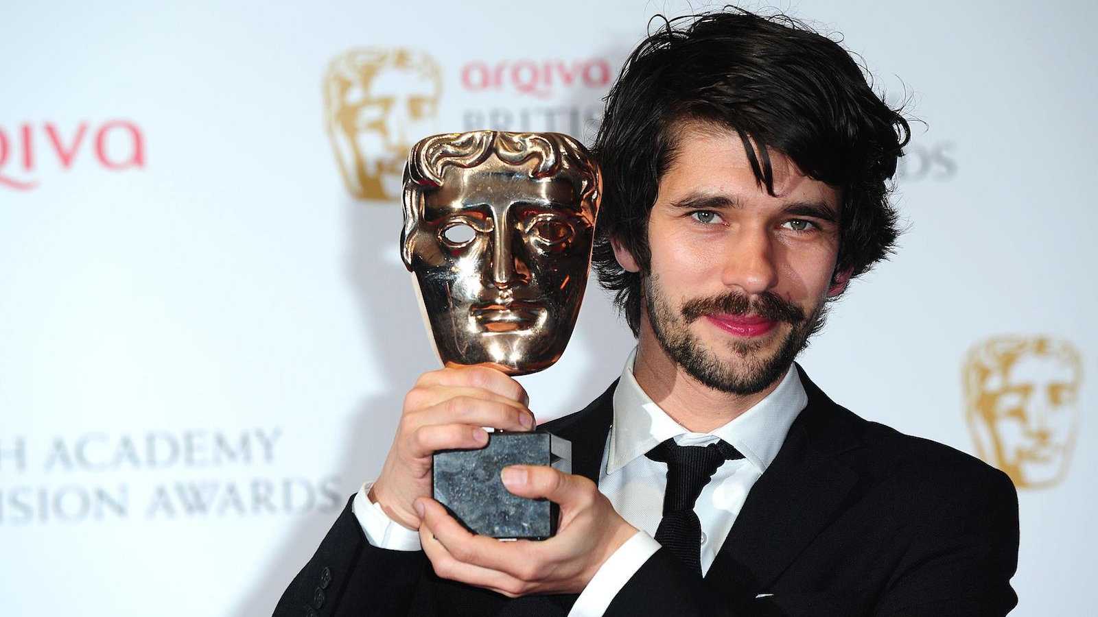 Ben Whishaw is a successful gay actor you have probably seen as Q in the new James Bond movies