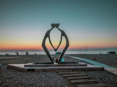 The Georgian town of Batumi is a fun place to visit, especially if you want to experience swimming in the Black Sea