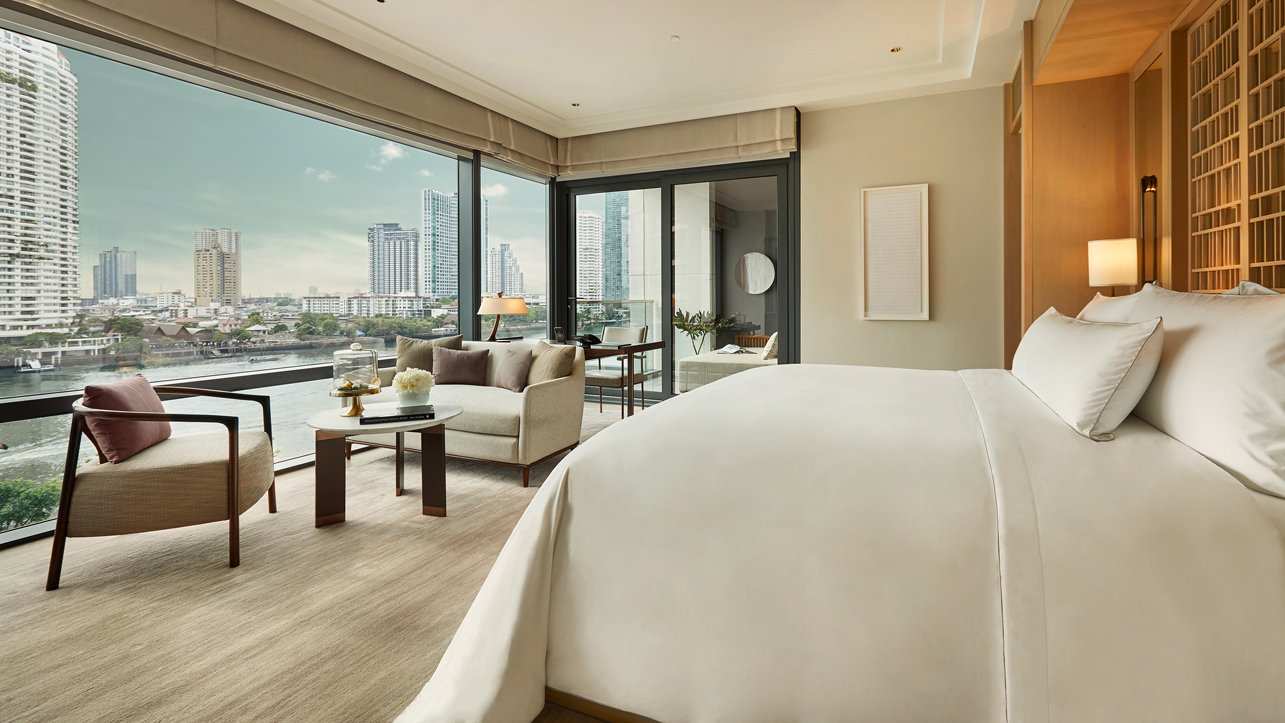 The Capella Bangkok is a brand new luxury hotel with gorgeous views over the river