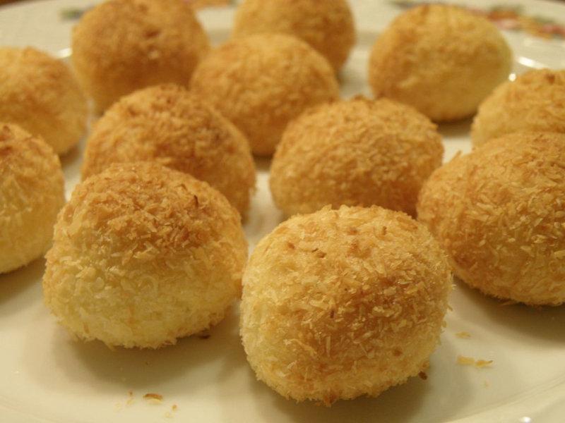 Cocadas are yummy little coconut cookies from Panama