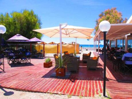 Coral Resto is a beachside restaurant in Puerto Madryn that does excellent pizzas!