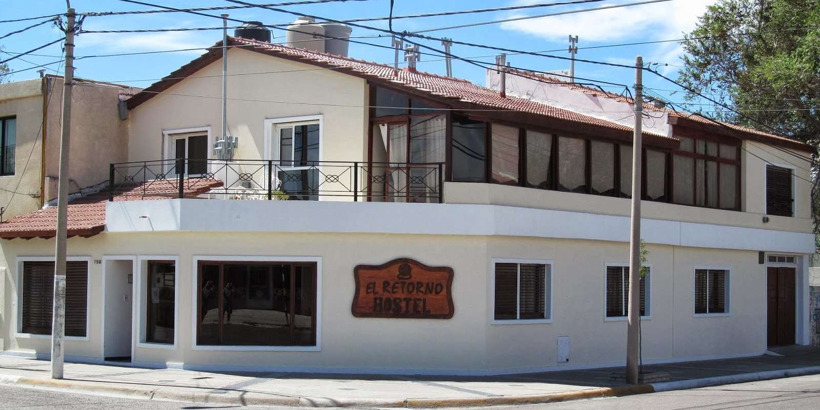 Gay guide to Puerto Madryn - El Retorno Hostel is a clean and comfortable budget option.