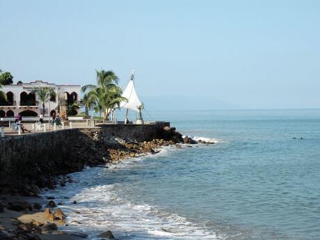 Join a city tour to learn about the history and culture of Puerto Vallarta.