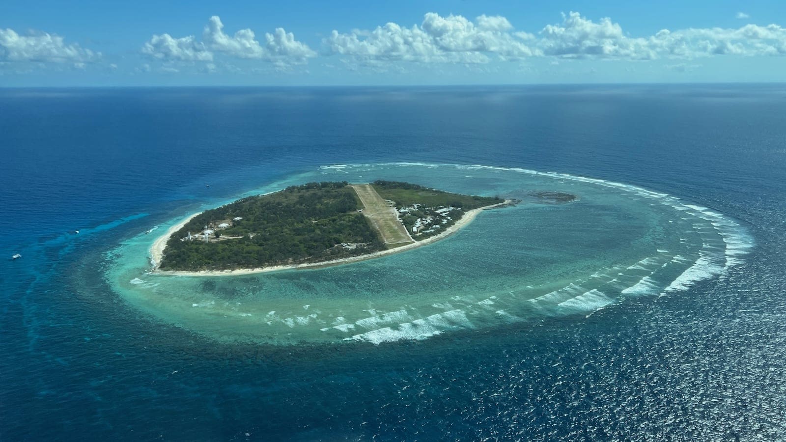 View of Lady Elliot Island and surrounding coral reef from plane.