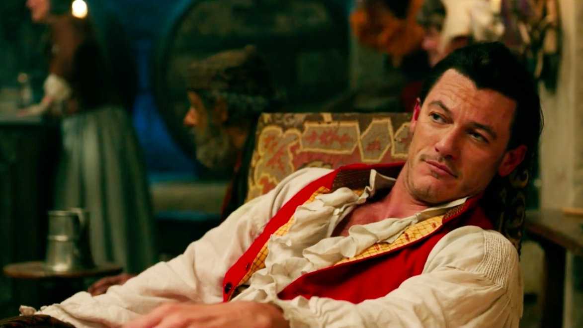 Luke Evans is a well-known actor who is also gay (and gorgeous!)